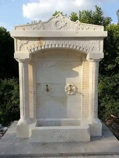 Taş Çeşmeler